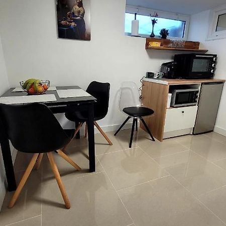 Appart 2 Chambres Avec Exterieur Cherbourg-en-Cotentin Ngoại thất bức ảnh