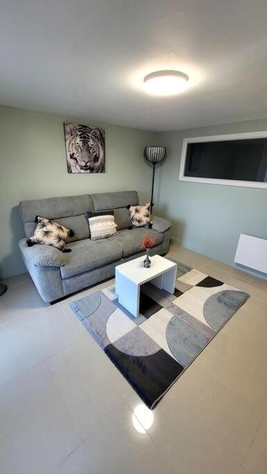 Appart 2 Chambres Avec Exterieur Cherbourg-en-Cotentin Ngoại thất bức ảnh